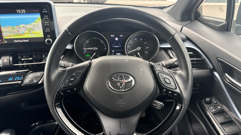 Toyota C-HR 1.8 Hybrid Design 5dr CVT Hybrid Hatchback